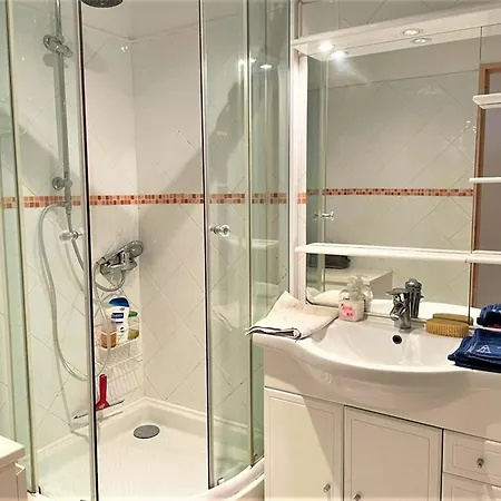 Apartment 4 Pers. La Grande-motte, Proche Plage, Double Garage - Fr-1-790-17